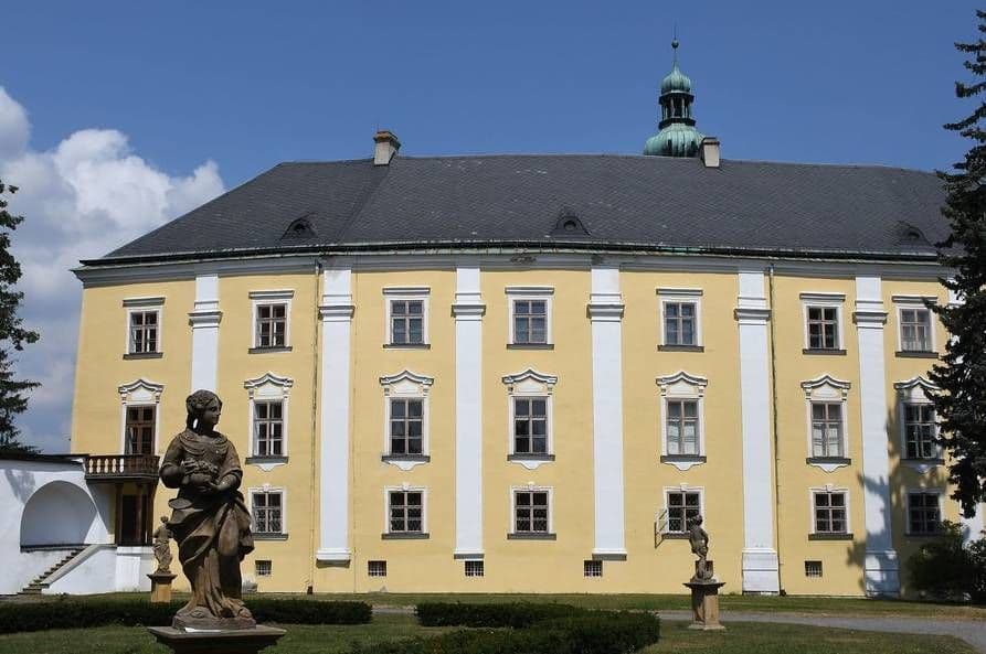 42039807490_f48e4c8a87_b (1)